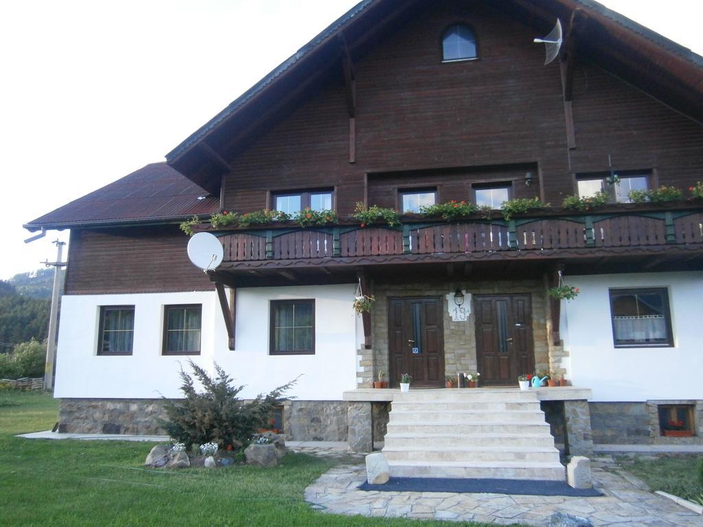 Pensiunea Veronica Câmpulung Moldovenesc Exterior foto