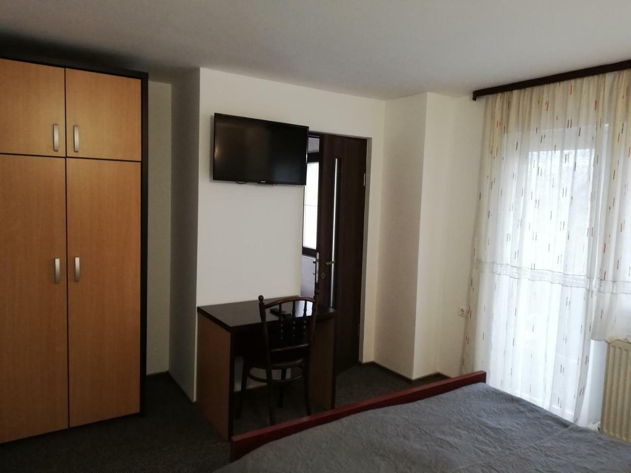 Pensiunea Veronica Câmpulung Moldovenesc Exterior foto